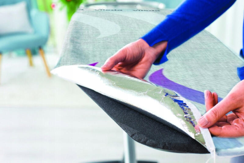 DESKA DO PRASOWANIA VILEDA SKŁADANA Z GNIAZDKIEM