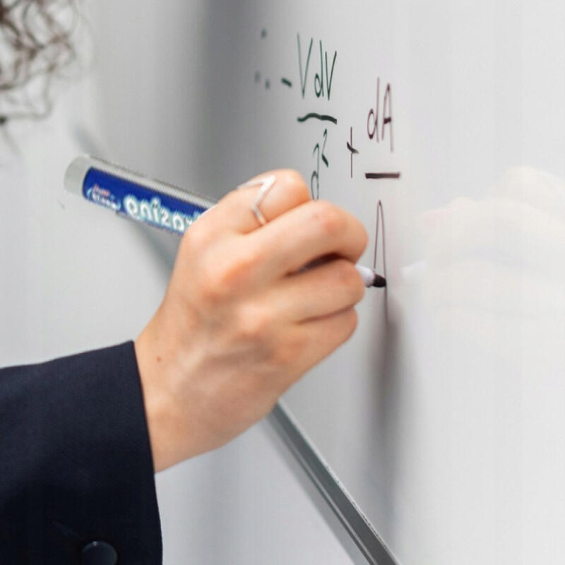 TABLICA SUCHOŚCIERALNA MAGNETYCZNA BIAŁA GRATISY