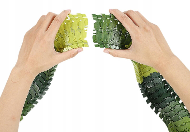 TOR WYŚCIGOWY SAMOCHODOWY MEGA ZESTAW 270 EL. XXL DINOZAUR PARK MAGIC TRACK