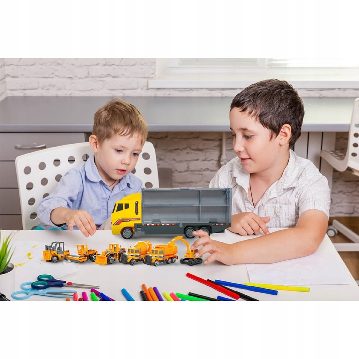 TIR LAWETA CIĘŻARÓWKA Z MASZYNAMI 6 SZT. ZESTAW RESORAKI AUTKA WYRZUTNIA